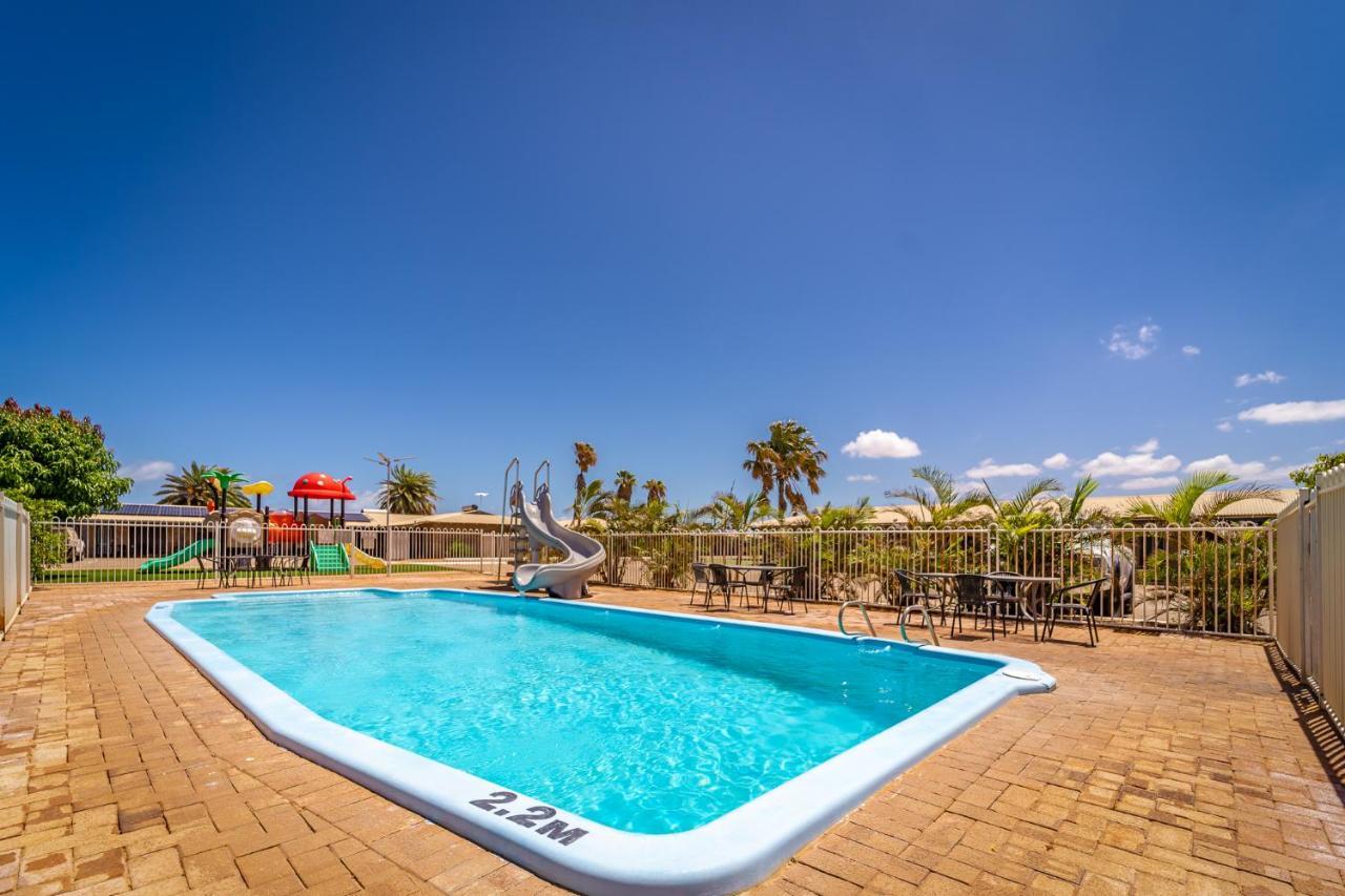 Carnarvon Motel Екстериор снимка