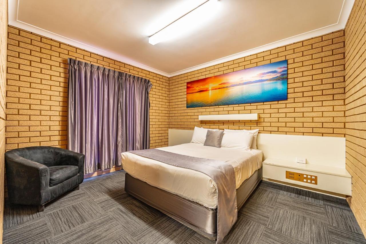Carnarvon Motel Екстериор снимка