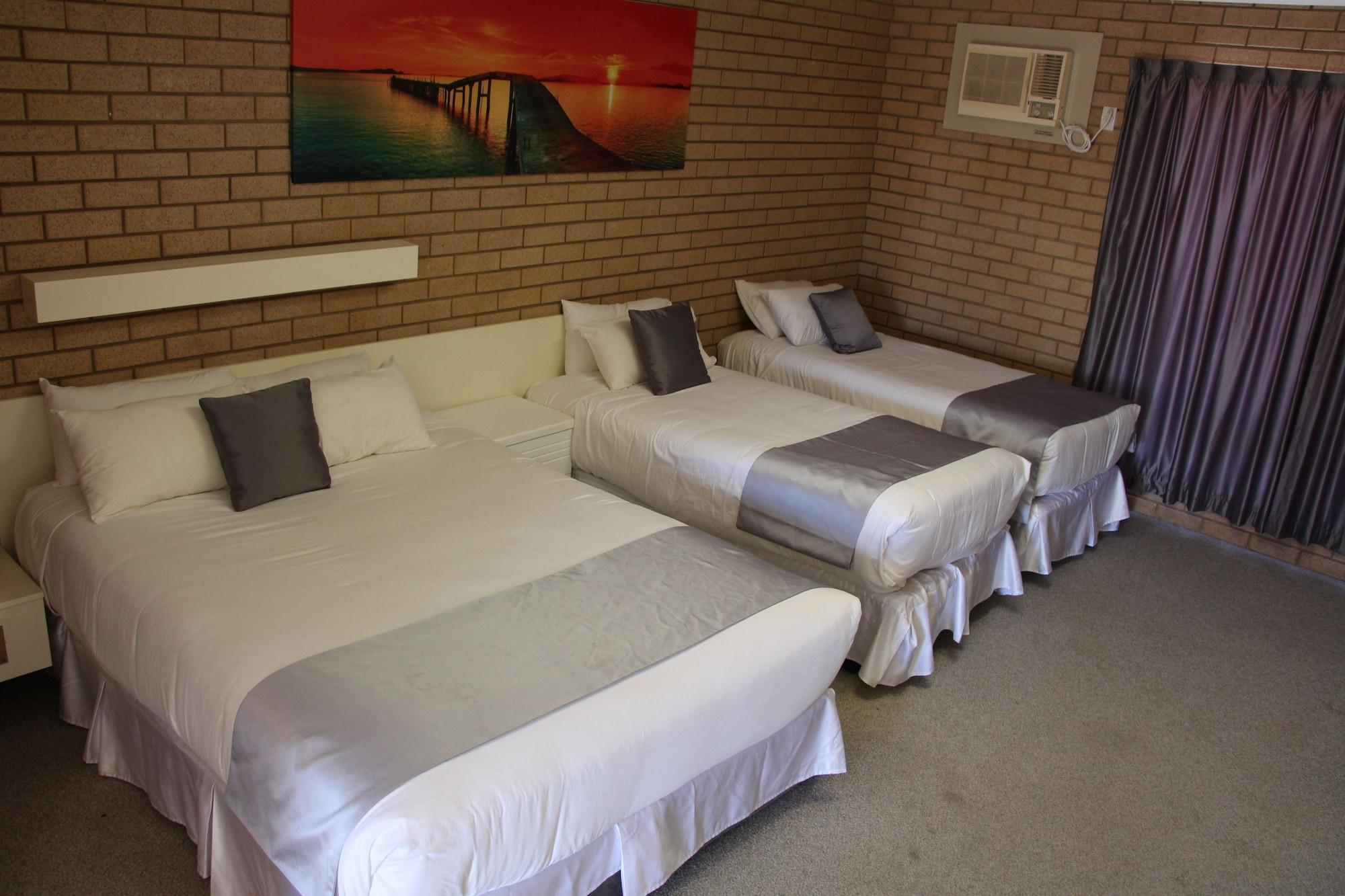 Carnarvon Motel Екстериор снимка
